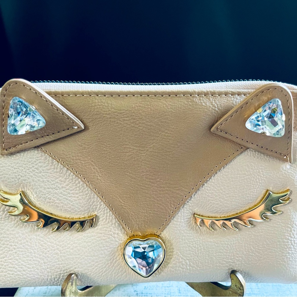 ‼️SOLD‼️BETSEY JOHNSON 💗 Wallet • Wristlet • Fox/Cat - Picture 7 of 7